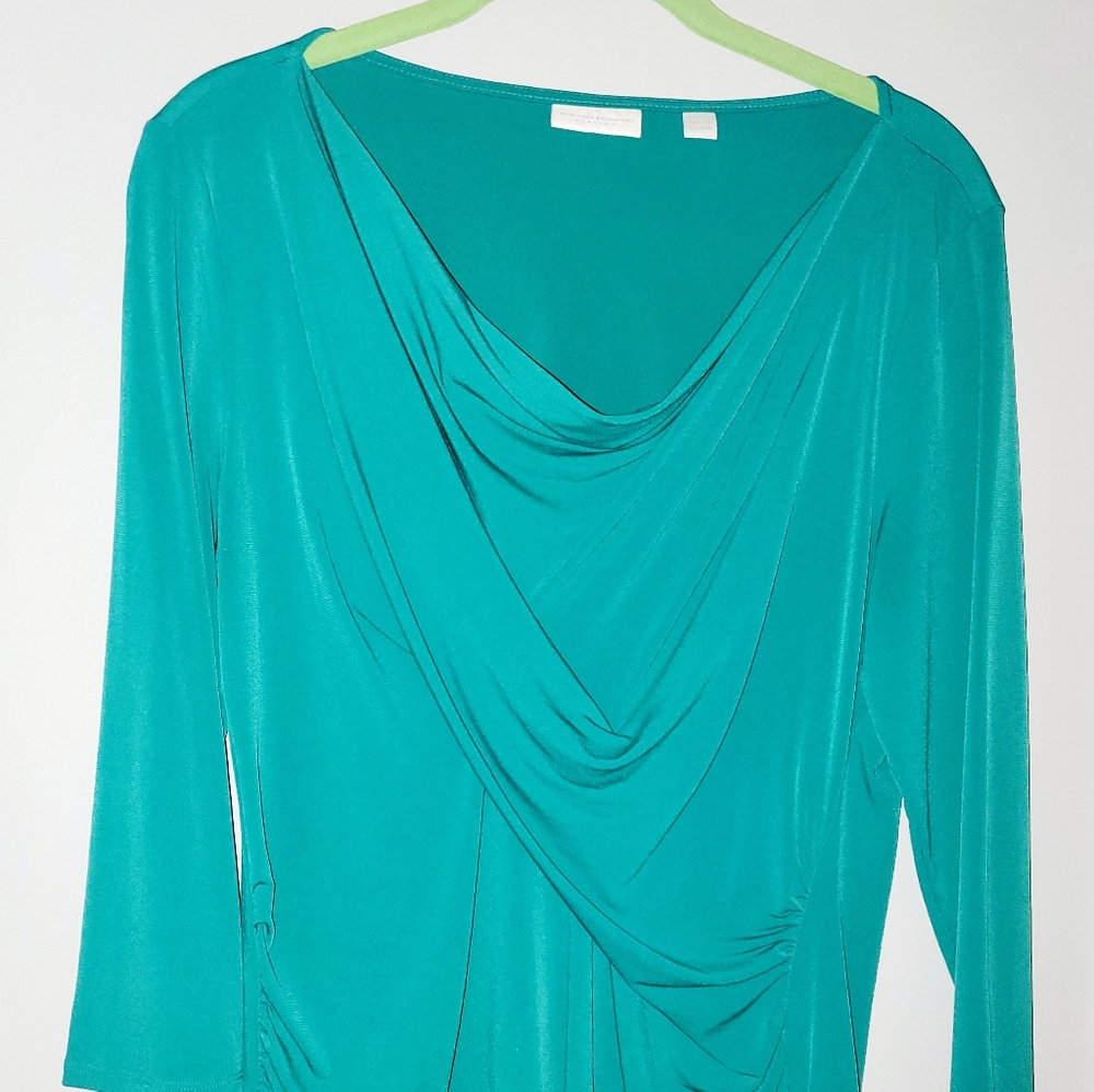 Scoop neck blouse